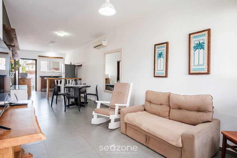 Living area, House w/ 3 Bedrooms and Barbecue Lpb0000, Garopaba