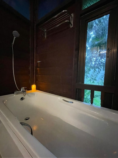 Bathroom 3, Villa Sri Kampung, Langkawi