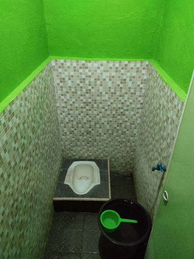 Bathroom 5, Hotel Sentabi Panembahen, Medan