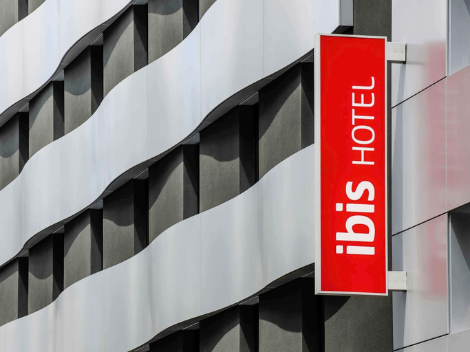 Exterior & Views 2, ibis Lugano Paradiso, Lugano