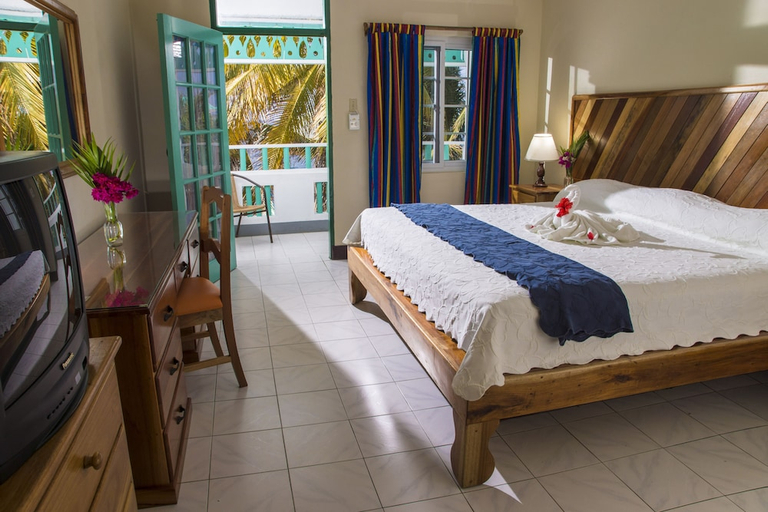 Bedroom 2, Samsara Cliff Resort Hotel