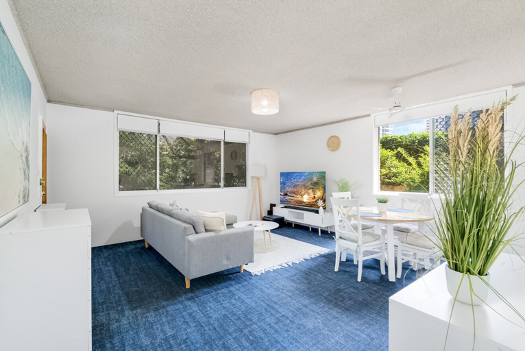Living area 4, Cosy Ground Floor Unit Moments From The Beach, Gold Coast
