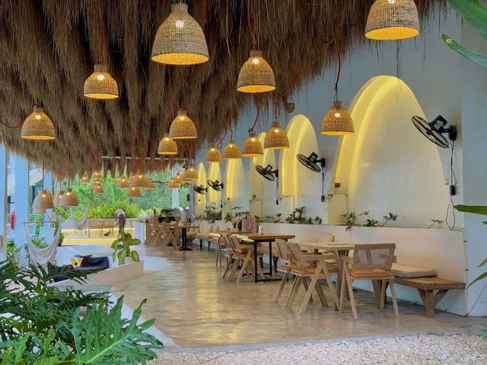 Food & Drinks 5, Diving Addiction Resort, Panglao