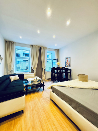 Room 2, Comfy 1BR Apt Near Praterstern, Wien
