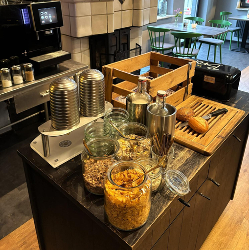 Food & Drinks 3, Krogers Hotel, Wittmund
