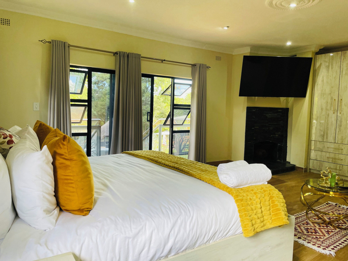 Room 5, MyFaveCasa, Harare