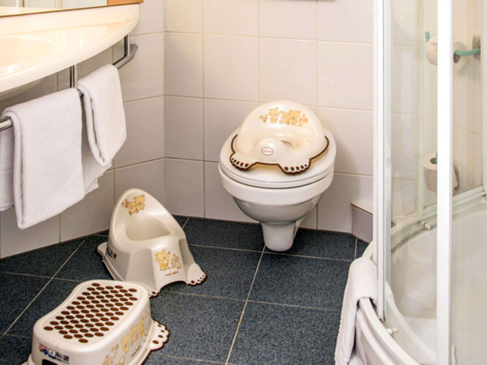 Bathroom, Ibis Poznań Stare Miasto, Poznań City