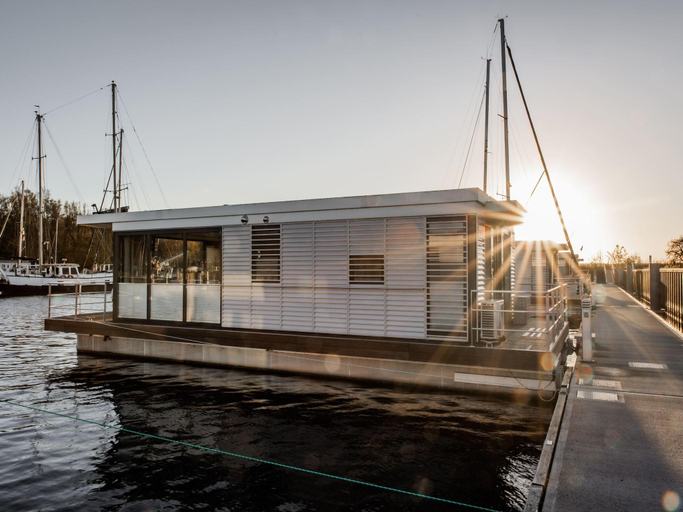 4, Spacious HouseBoat in Peenemunde, Vorpommern-Greifswald