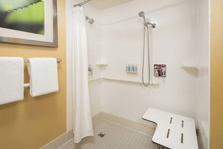 Bathroom 5, Courtyard by Marriott John Wayne Airport/Orange County, Orange