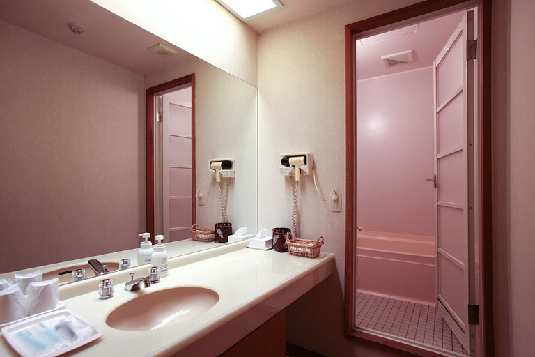 Bathroom 4, Kissui no yado monya, Minamibōsō