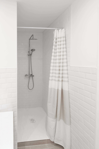 Bathroom 4, Charming Studio - 2p/ac - Sea View - Antibes, Alpes-Maritimes