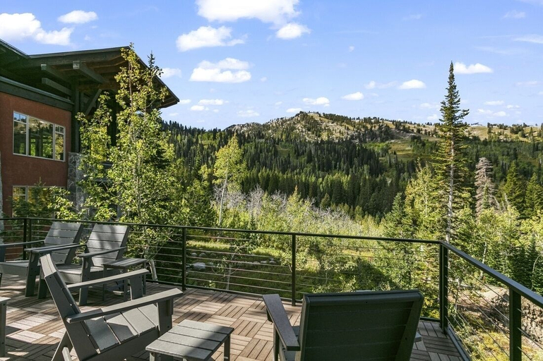 Property grounds, 9005A - Luxury Four Bedroom 4 Home, Salt Lake