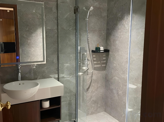 Bathroom 4, Luxe Paradise Premium Hotel Truc Bach , Ba Đình
