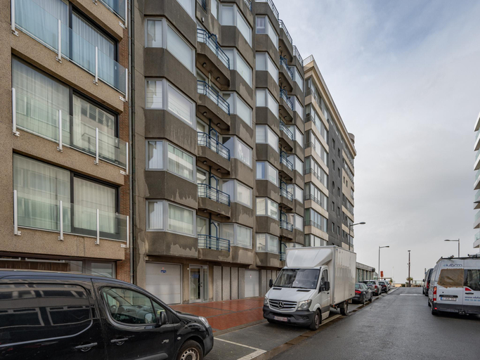 4, Apartment in Knokke near Zeedijk Beach, West-Vlaanderen