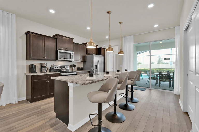 Private kitchen 3, Windsor Island Resort 5 Bedroom Private Pool Home 5 Home, Polk