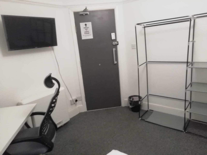 Interior 2, Green Lodge, Sefton
