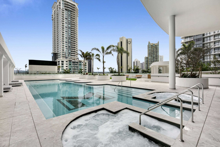 Pool 3, Luxe Oceanfront 1-bed High Rise With Pool & Gym, Gold Coast