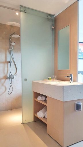 Bathroom, Cam Ranh Beach Resort Nha Trang, Cam Lâm
