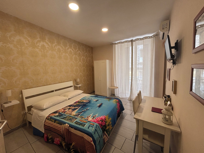 Bedroom 3, B&B 248, Napoli