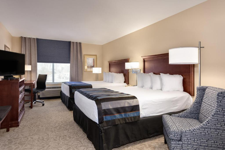 Bedroom 4, LEXINGTON EXPO HOTEL by IHG, Lexington
