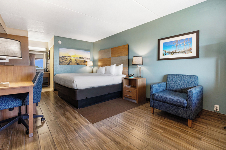 Bedroom 3, Clarion Pointe Galveston Beachfront, Galveston