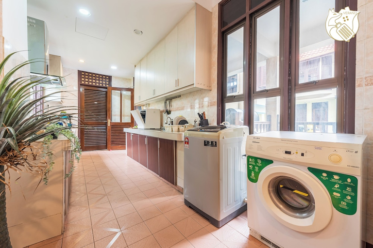 Bathroom 3, 1km to KLCC 6R5B Private Pool Bungalow, Kuala Lumpur