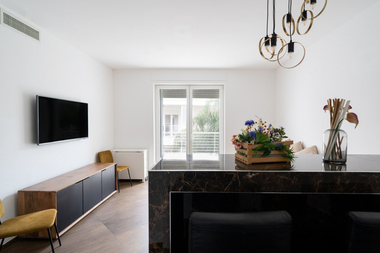 Room 5, Frizzcaf Loft by Wonderful Italy, Bari