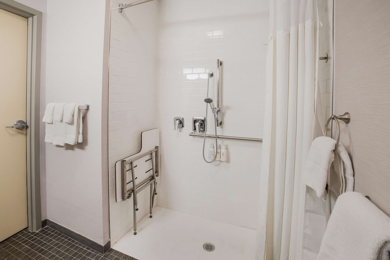 Bathroom 4, Sonesta Select Phoenix Chandler, Maricopa