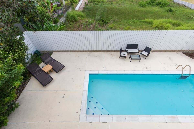 Pool 3, Pool Walk to Beach Sleeps Tons #C 2 Bedroom Condo by RedAwning, Cameron