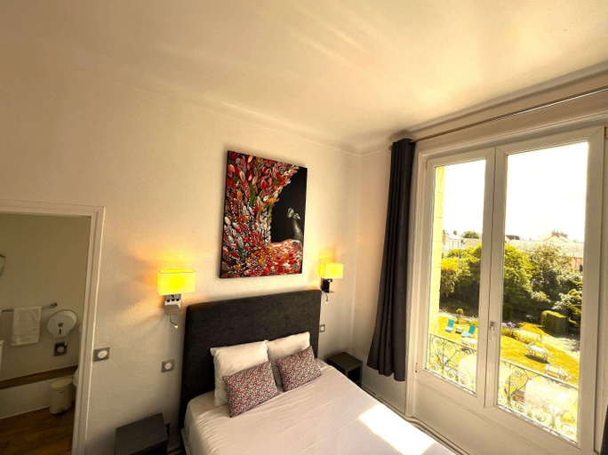 Bedroom 2, Villa Andry (ancien St Georges), Calvados