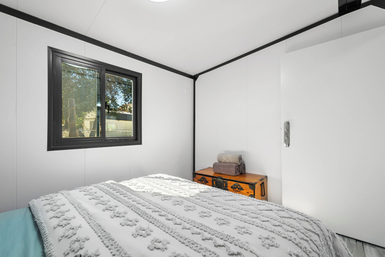 Room 5, Zebra Ranch 2-br Tiny Home Mtn View Trails Brbq, Yavapai