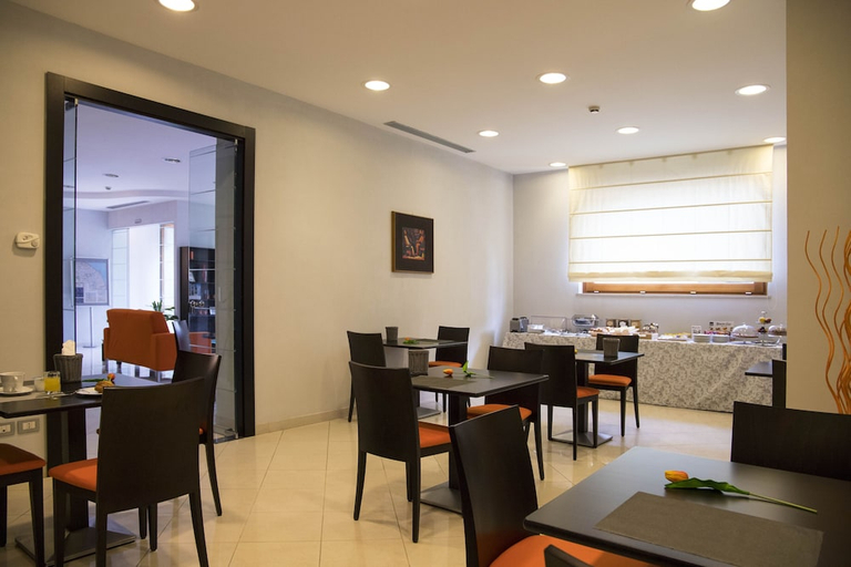 Food & Drinks 5, Albergo Cantiani, Ancona