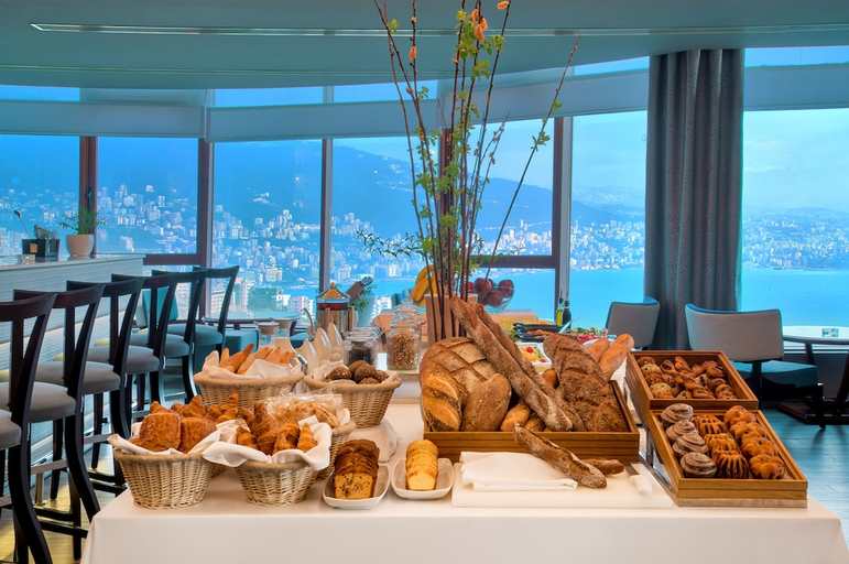 Food & Drinks 5, Burj On Bay Hotel, Jounieh, Kasrouane