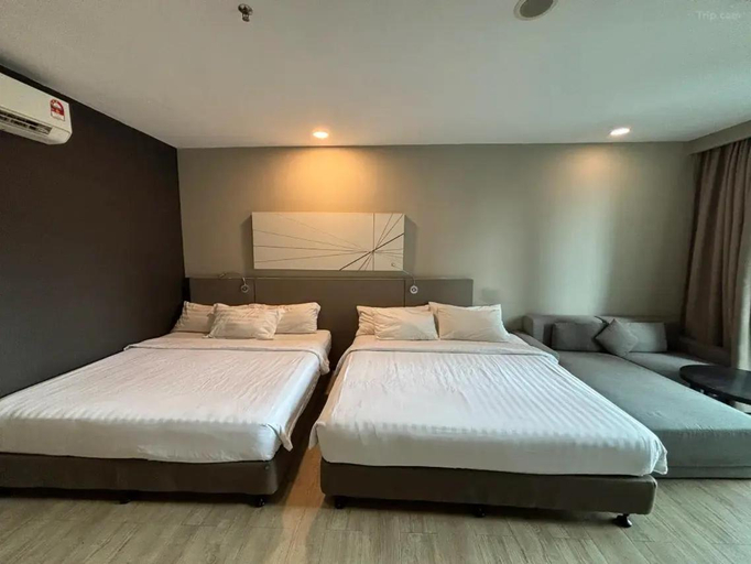 Bedroom 2, QQQ hotel type room Empire Damansara, Petaling Jaya
