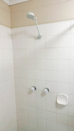 Bathroom 4, Demi View Motel, Douglas