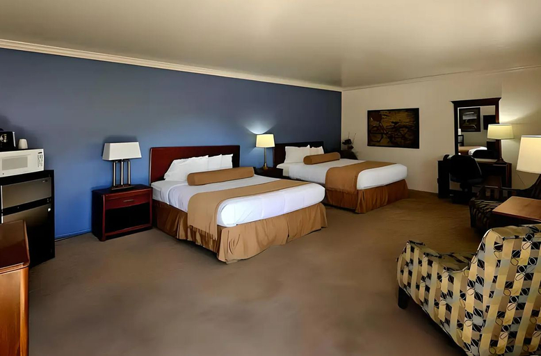 Bedroom 2, Econo Lodge Inn & Suites Vernal UT, Uintah