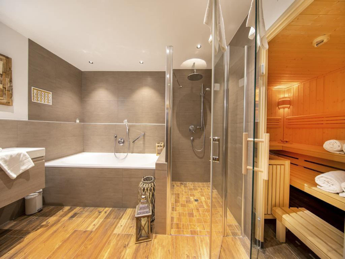 Bathroom 3, Chalet in Neukirchen by the Ski Area, Zell am See