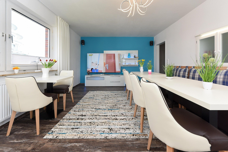Game room 4, Ferienwohnung mit Balkon in Bensersiel, Wittmund