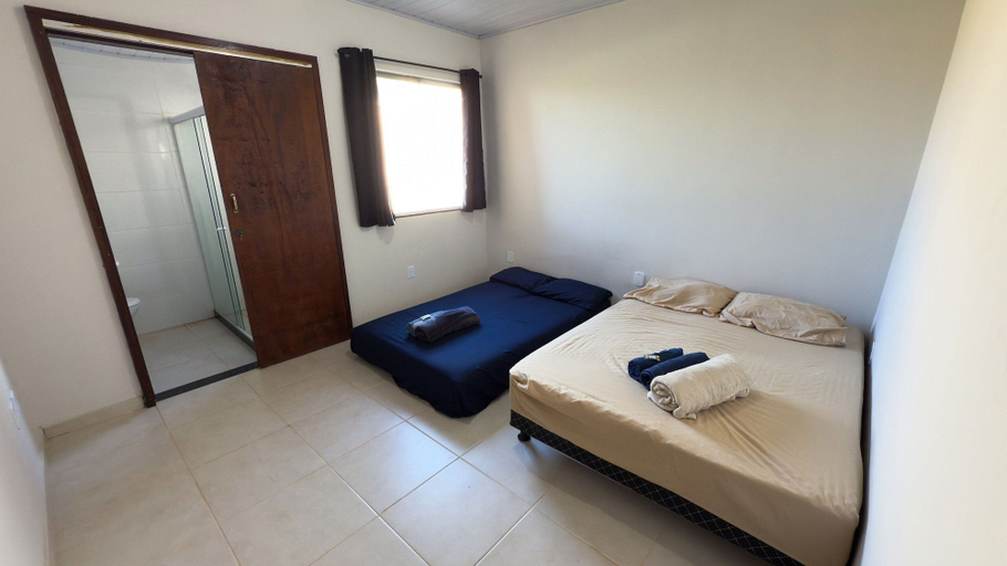 Room 5, Casa 1, Saquarema