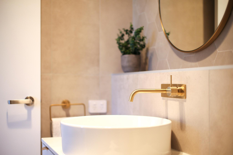 Bathroom 4, Stunning 1-Bed Bayside Apartment with Superb Views, Eurobodalla
