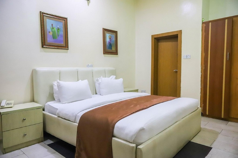 5, 3J's Hotels & Apartments, AbujaMun