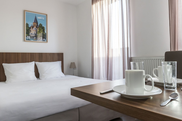 Bedroom 2, Odalys City Campus Apartment Hotel - Metz Centre, Moselle