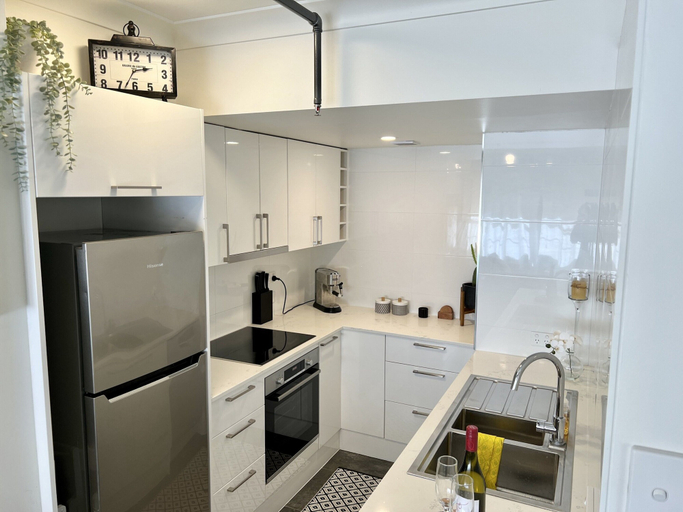 Private kitchen, Stylish Studio in the Heart of the City, Brisbane