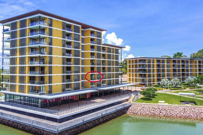 Room 2, Zen Golden Bay Harbour View Pool Balcony, Darwin