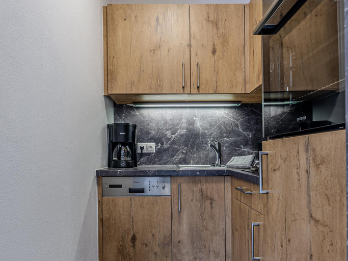 4, Apartment in Jochberg with ski-in out, Kitzbühel