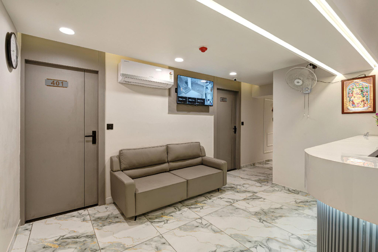 Entrance 3, HOTEL GRAND SHIVA, Ahmadabad