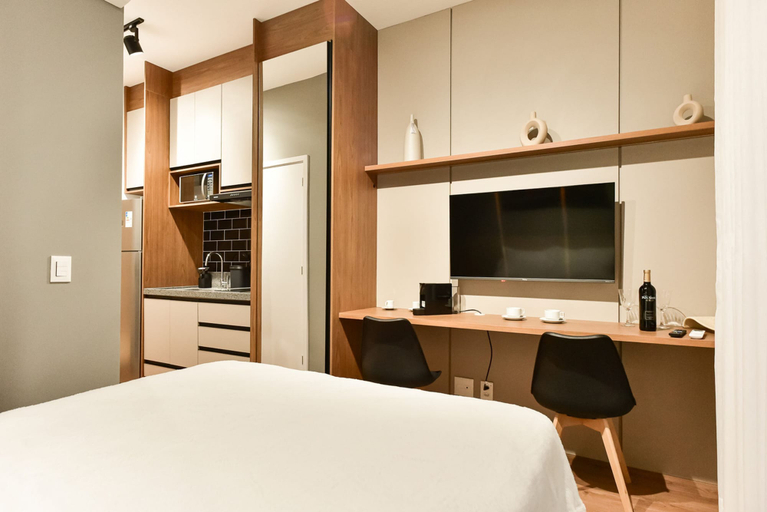 Room 5, Studio Moderno c Academia a 800m do Metr Brooklin, São Paulo