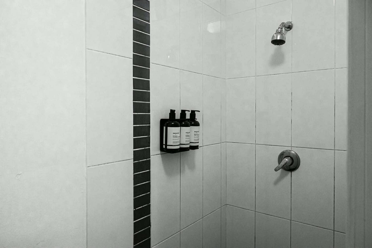Bathroom 4, Nomads Noosa, Noosa - Noosa-Noosaville