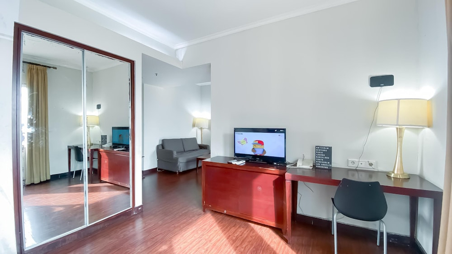 Others 5, 1BR Queen Bed at Ancol Marina Apartment near Dufan, Jakarta Utara