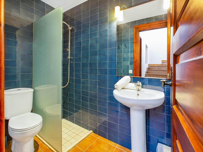 4, Villa in Llafranc With Pool & Beach Views, Girona